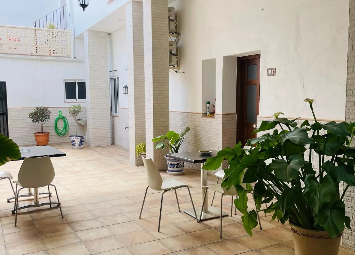 Patio De Los Barberos Valle de Abdalagis